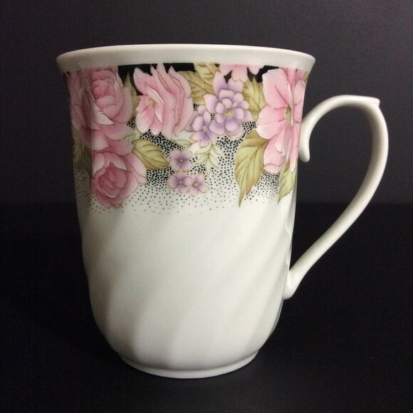 LYNNS Fine China Coffee Mug Cup Floral Pattern - Picture 1 of 12